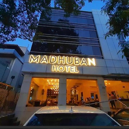 Madhuban Hotel , New Delhi Extérieur photo