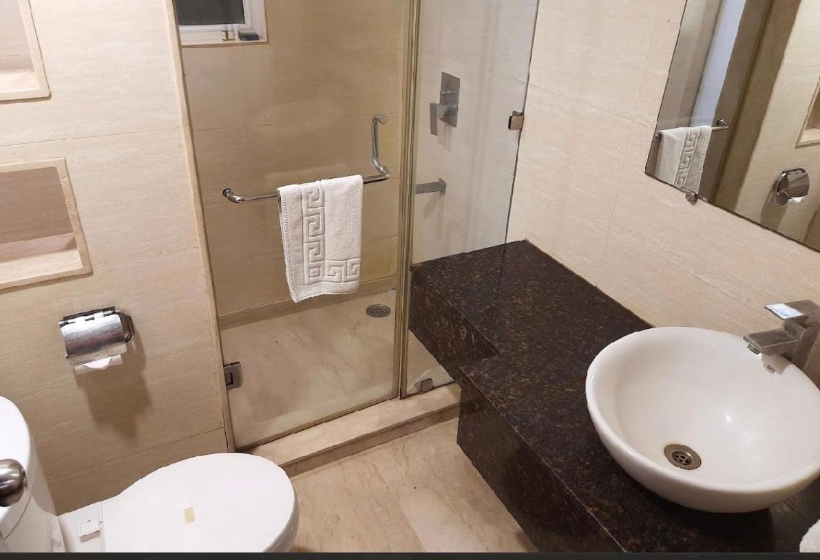 Madhuban Hotel , New Delhi Extérieur photo