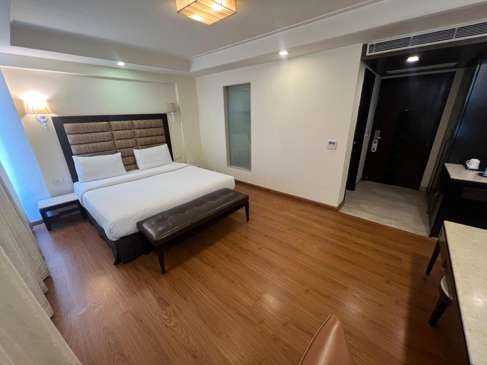 Madhuban Hotel , New Delhi Extérieur photo